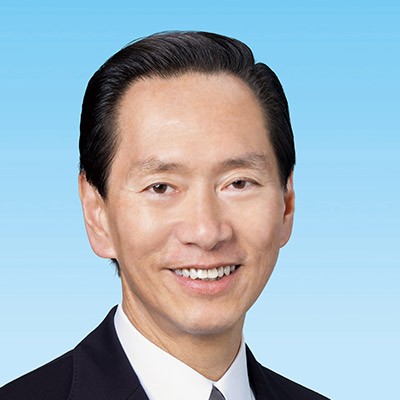 Bernard Charnwut Chan